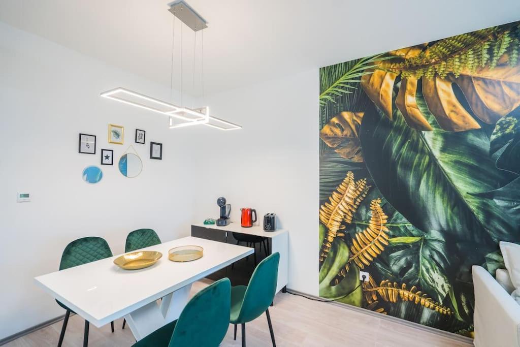 Jungle Apartment Siófok Extérieur photo